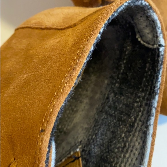 ✨BRAND NEW✨ TOMS TAN BROWN SUEDE WEDGE BOOTIES FOR FALL - Picture 10 of 15